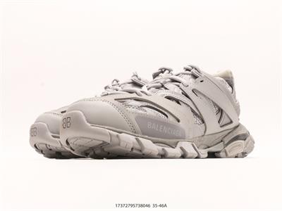 Balenciaga Triple S – Iconic Chunky Dad Sneaker