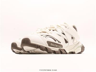 Balenciaga Triple S – The Ultimate Chunky Dad Sneaker