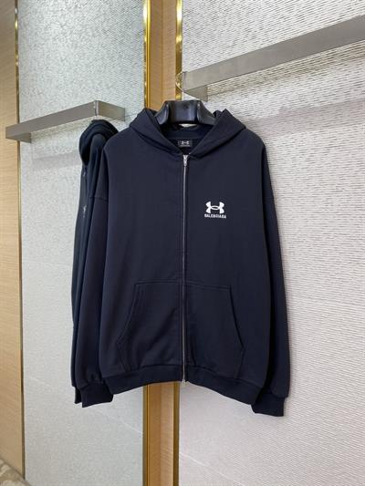 Balenciaga x Under Armour Sweatshirt – Oversized Fit & Premium Cotton