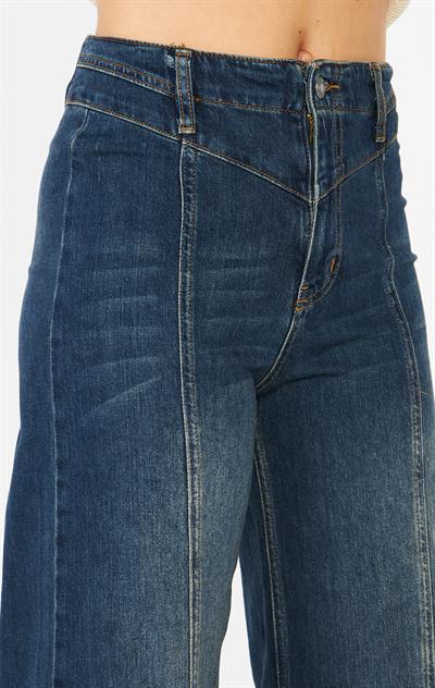 Ön Conta Detaylı Koyu Mavi Denim Pantolon