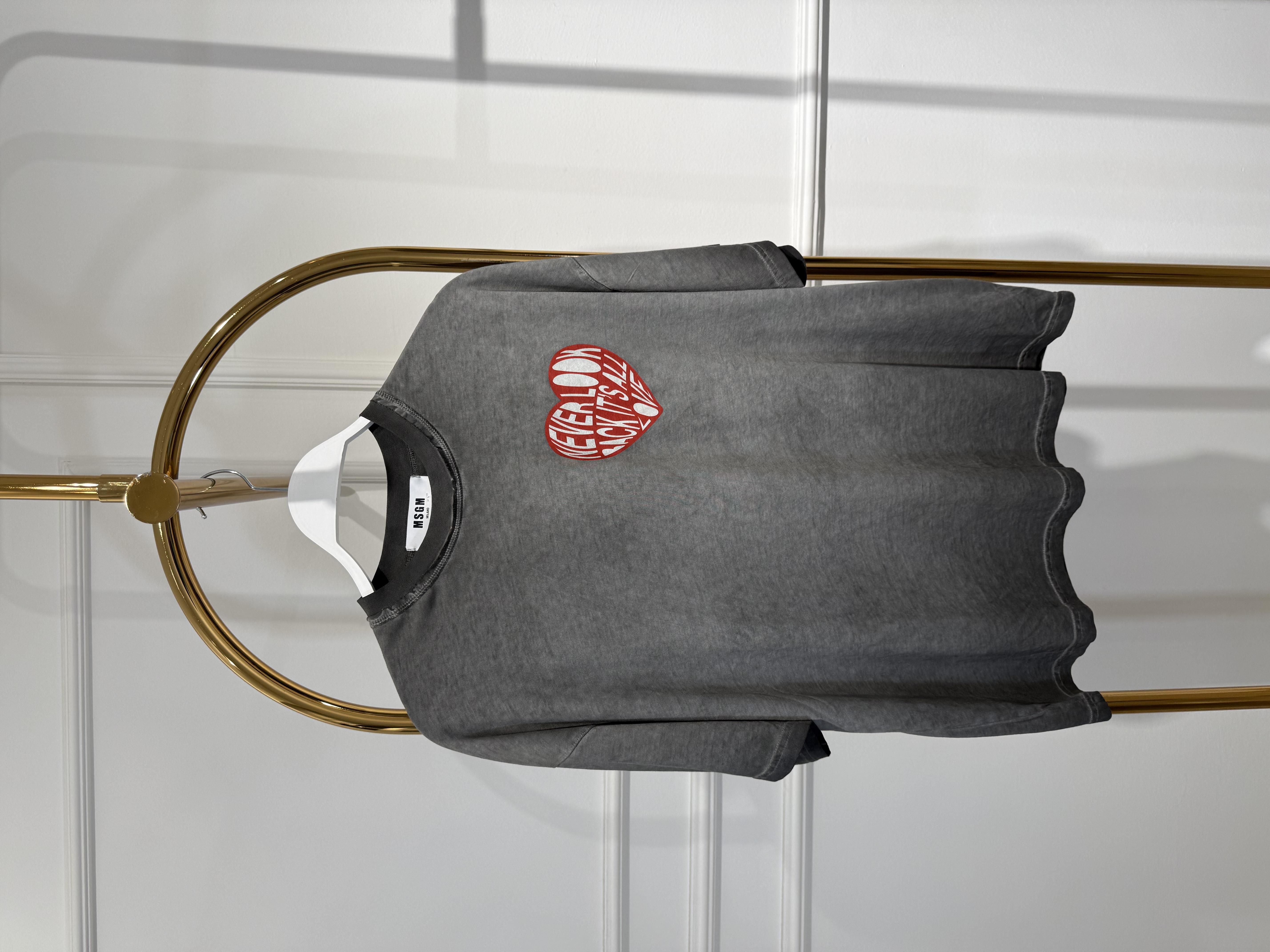 Gri Kalp Yazılı Oversize T-shirt