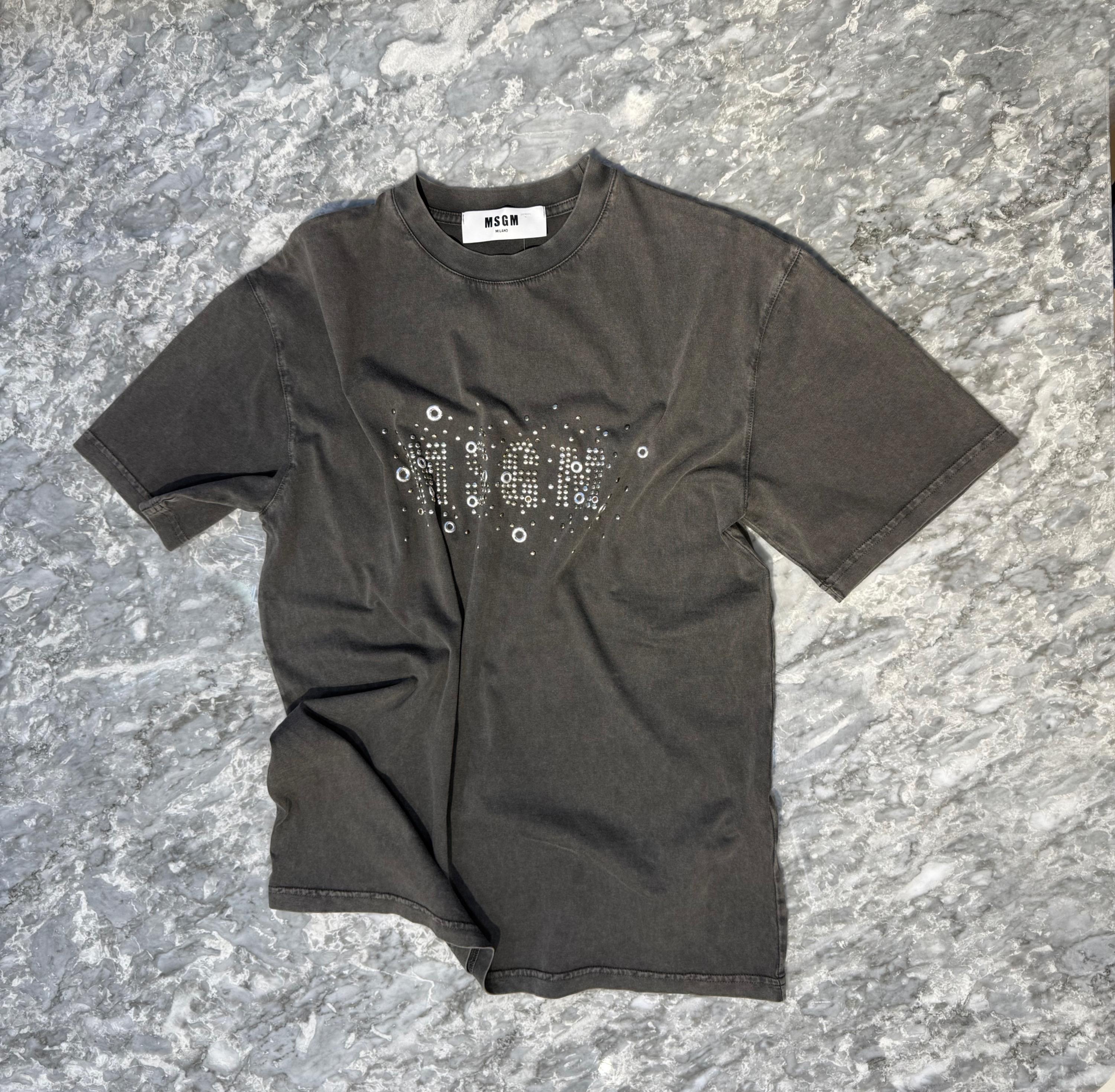 Taş Detaylı Gri T-shirt