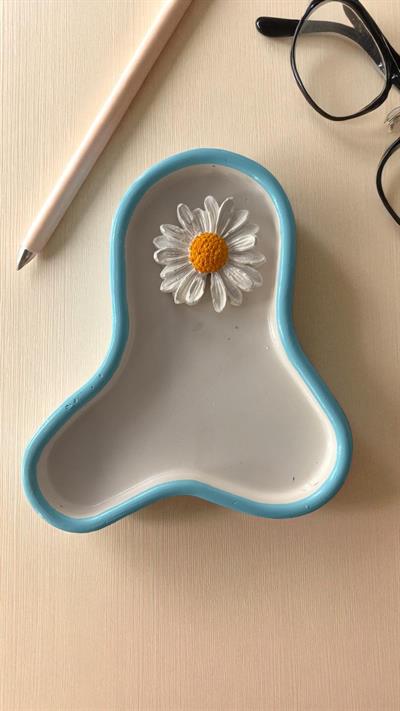 Dekoratif Sunum ve Takı Tabağı Model Mavi Çerçeve-Papatya Charm