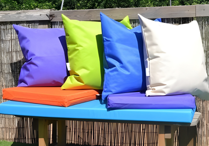 Bahçenize Konfor Katın: Minder Seçiminde Dikkat Edilmesi Gerekenler