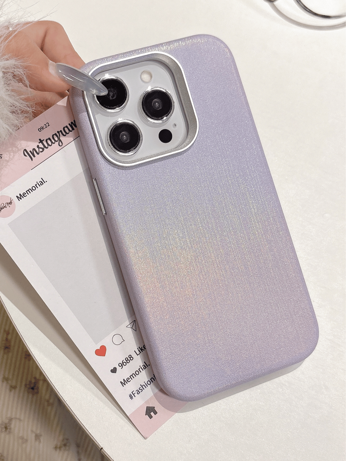 Lila İnci Elegans MagSafe Iphone Kılıfı