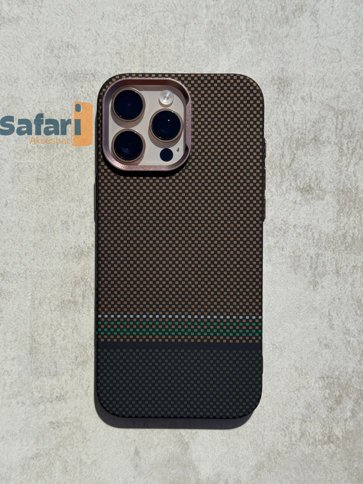 Luxo 5 CarbonPro İphone Kılıfı