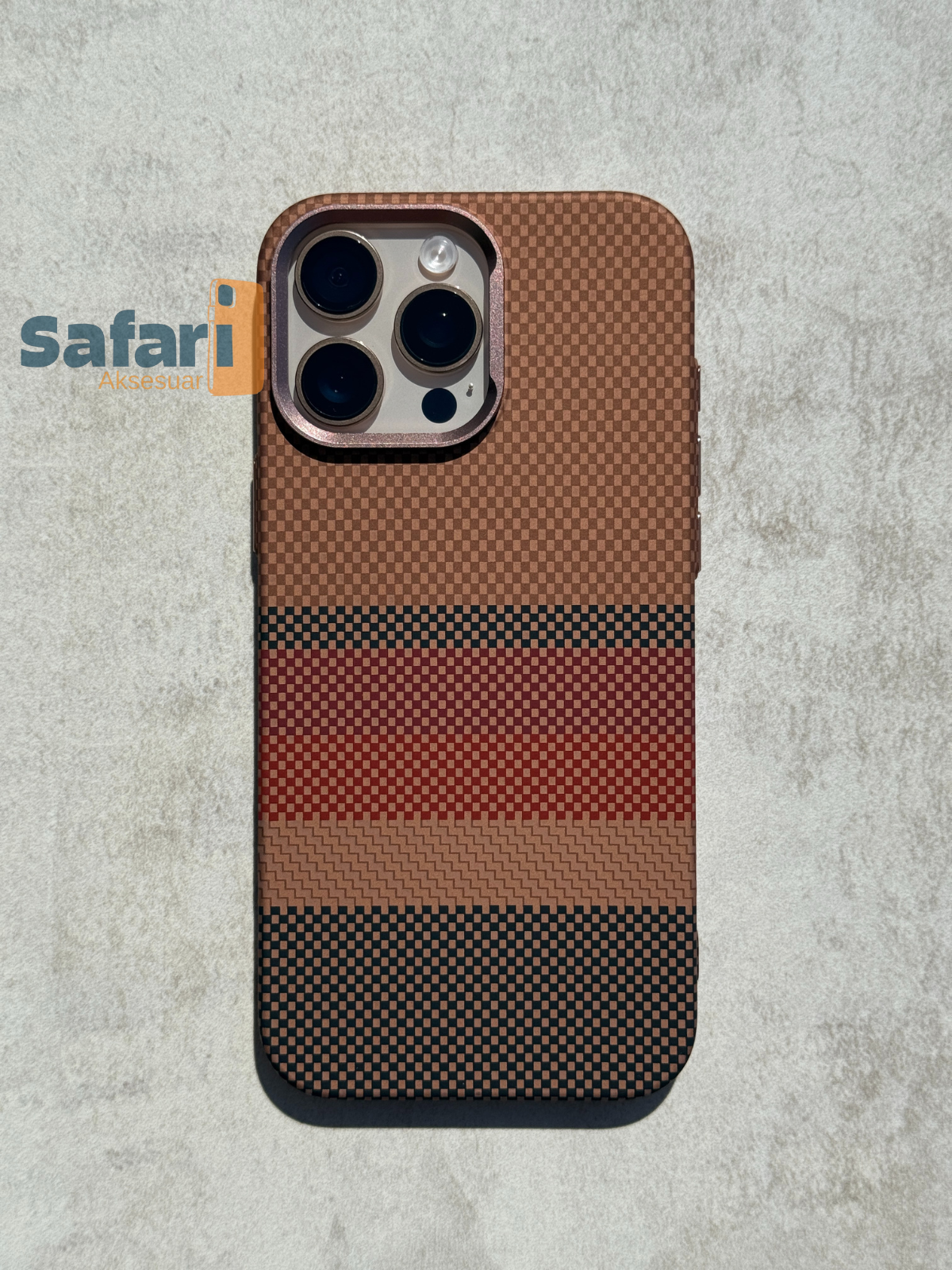 Luxo 6 CarbonPro İphone Kılıfı