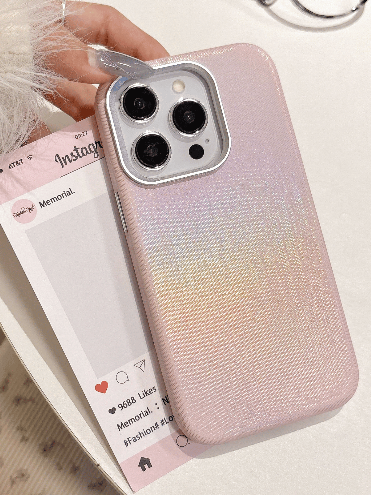 Pudra İnci Elegans MagSafe Iphone Kılıfı