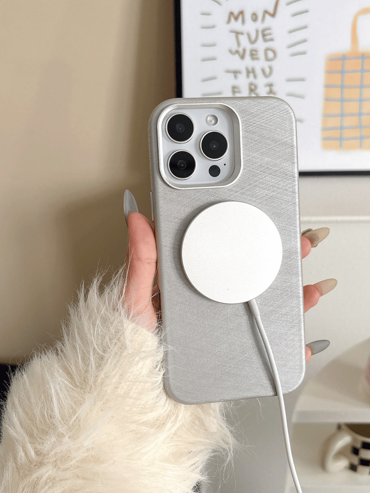 Grey TexturaMag  MagSafe Iphone Kılıfı