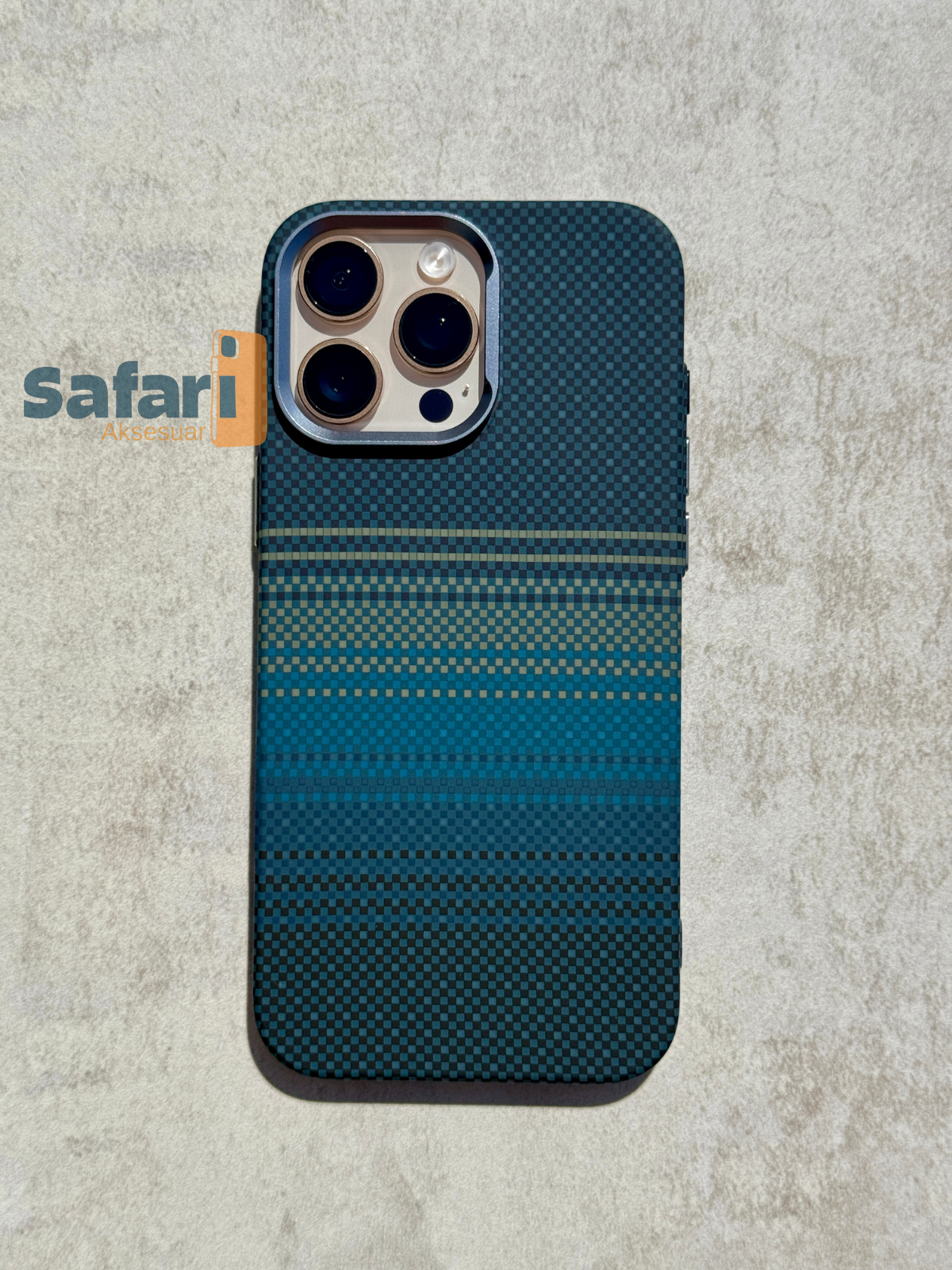 Luxo 11 CarbonPro İphone Kılıfı