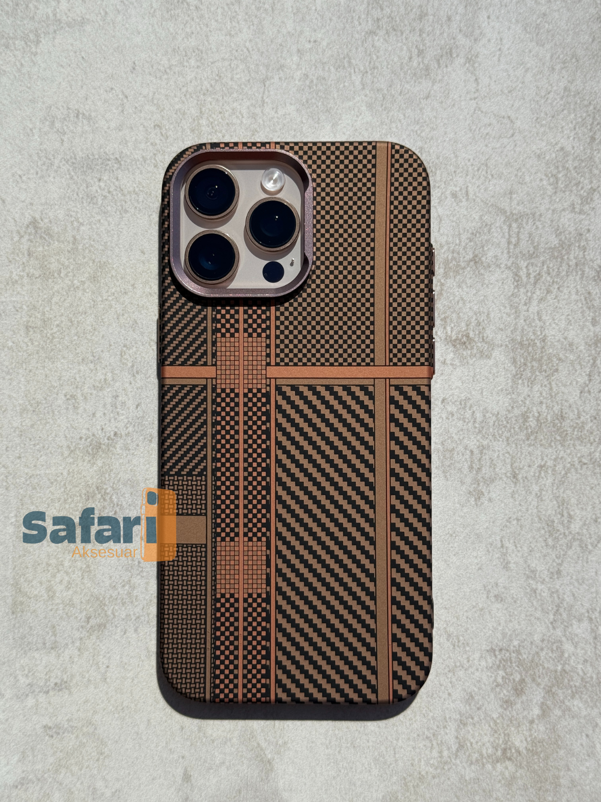 Luxo 9 CarbonPro İphone Kılıfı