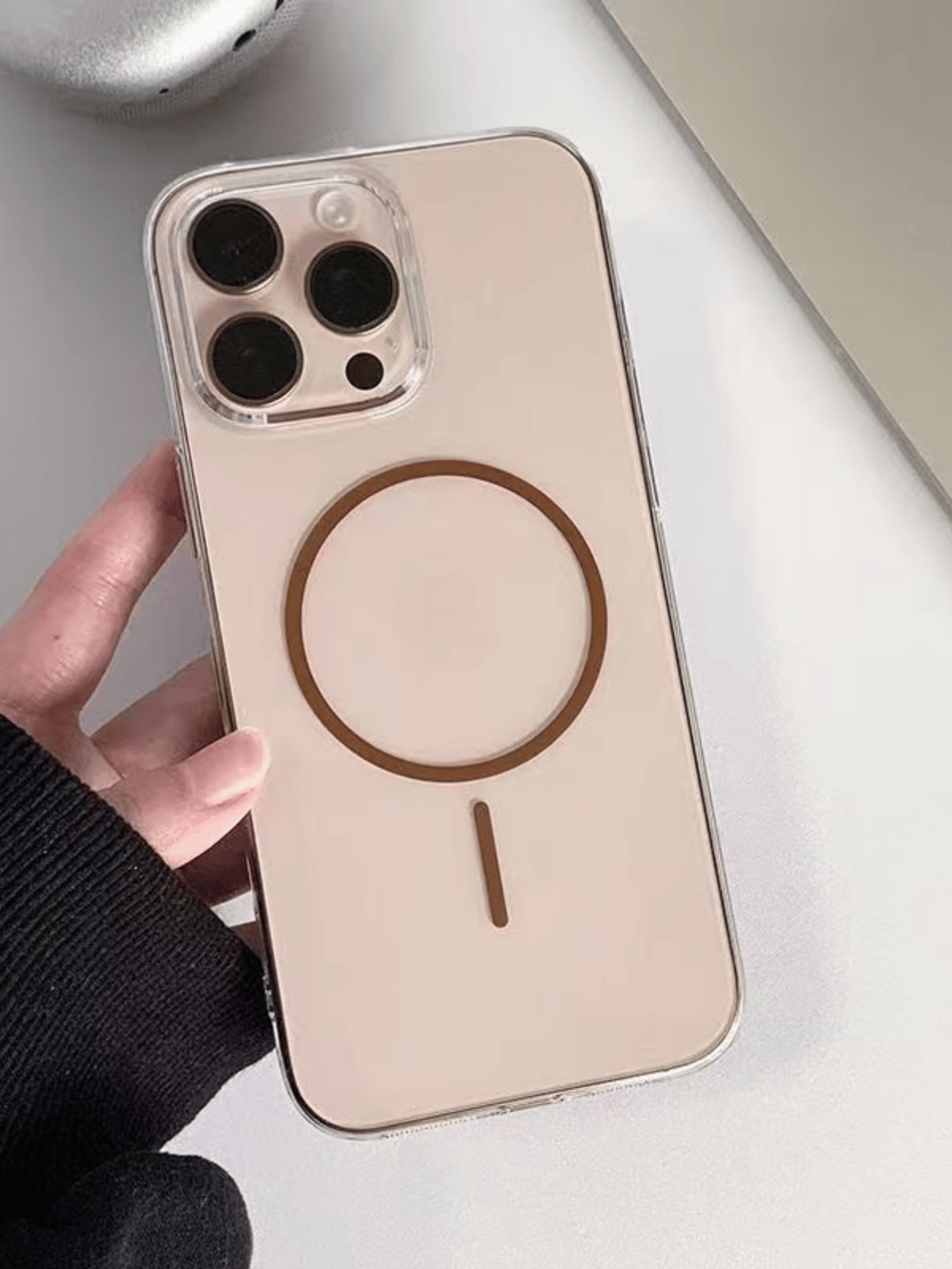 Minimal Brown Şeffaf Magsafe Kılıfı