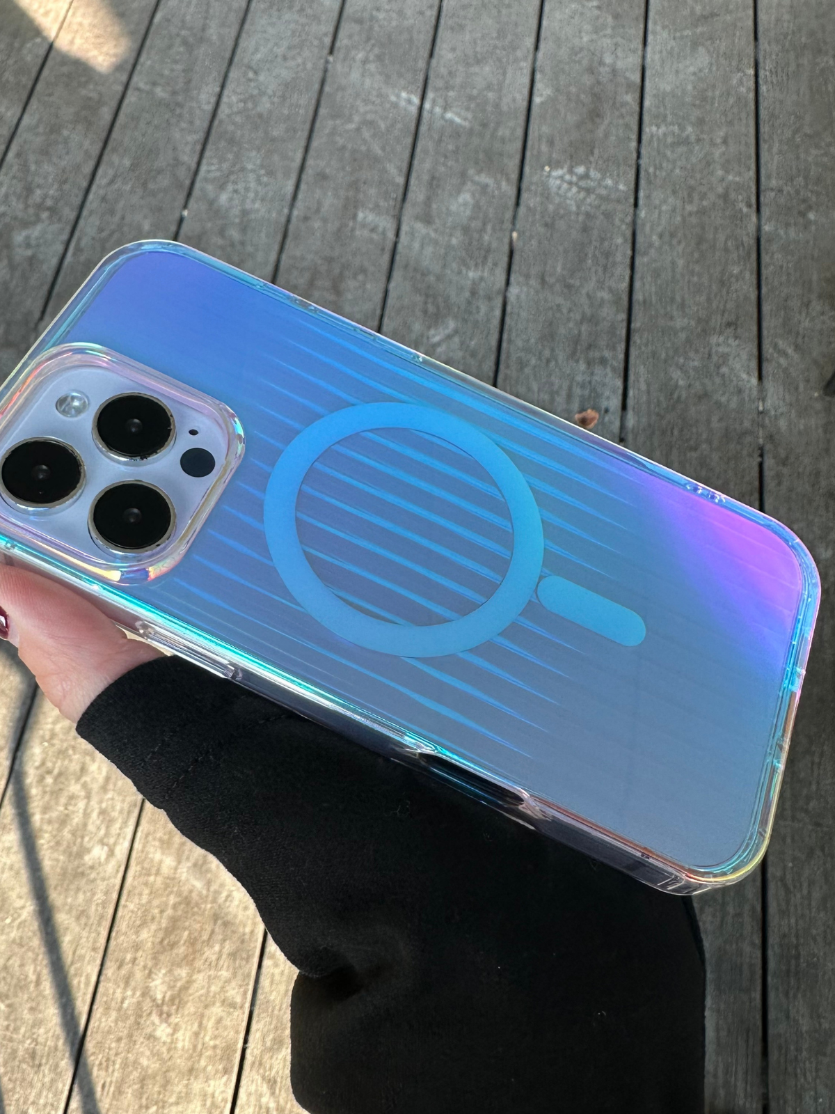 NeoStripe Magsafe Iphone Kılıfı