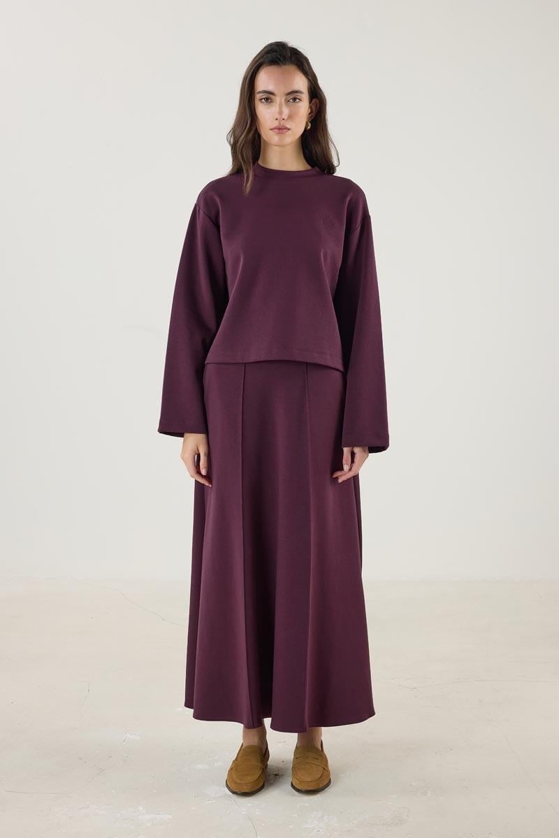 Kadın Yuvarlak Yaka Uzun Kollu Yuvarlak Yaka Nakış Detaylı Kısa Sweatshirt Bordo