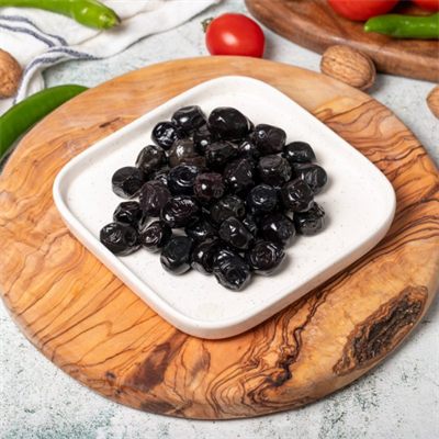 Gemlik Siyah Zeytin (1 kg) – Kahvaltının Vazgeçilmez Klasik Lezzeti
