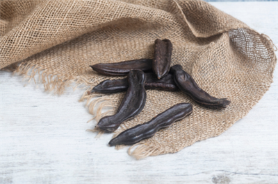 Keçiboynuzu – 1 Kg Doğal Enerji Kaynağı, Geleneksel Şifa Deposu