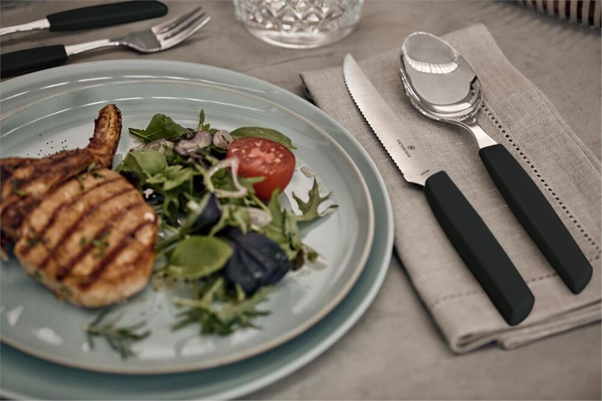​Victorinox 6.9093.12W.12 Swiss Modern Siyah Masa Seti, 12 Parça