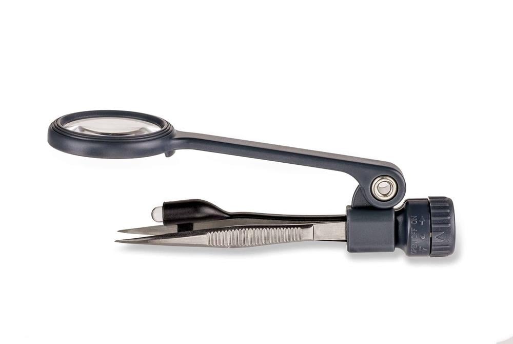 Carson MG-88 Lighted MagniGrip™ 4,5x Işıklı Cımbızlı Büyüteç