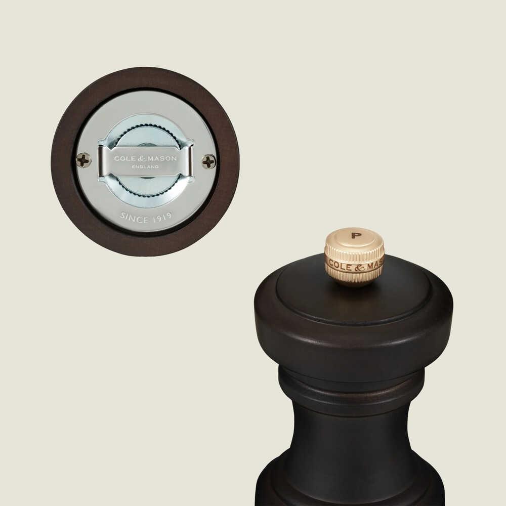 Cole & Mason Hoxton Çikolata Renkli Tuz ve Biber Değirmenleri 104mm