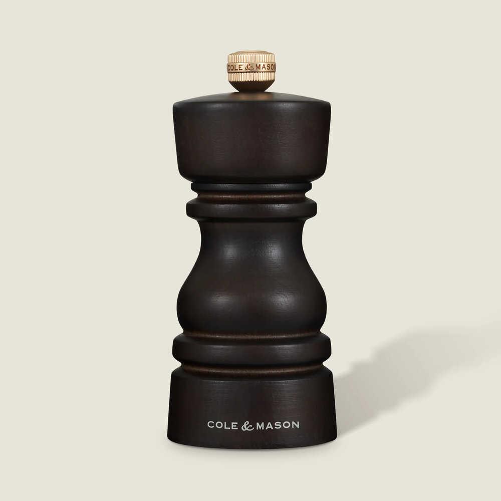 Cole & Mason London Çikolata Renkli Ahşap Tuz ve Biber Değirmenleri 130mm