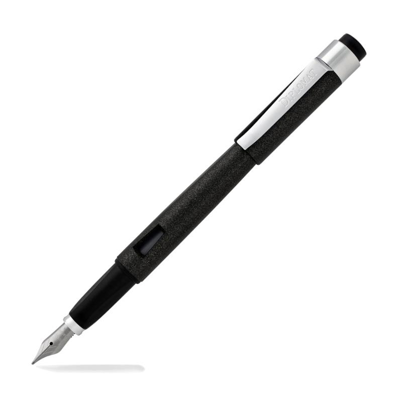 ​​​​Diplomat D40902028 Magnum Soft Touch Beyaz Dolma Kalem, Bold Uç