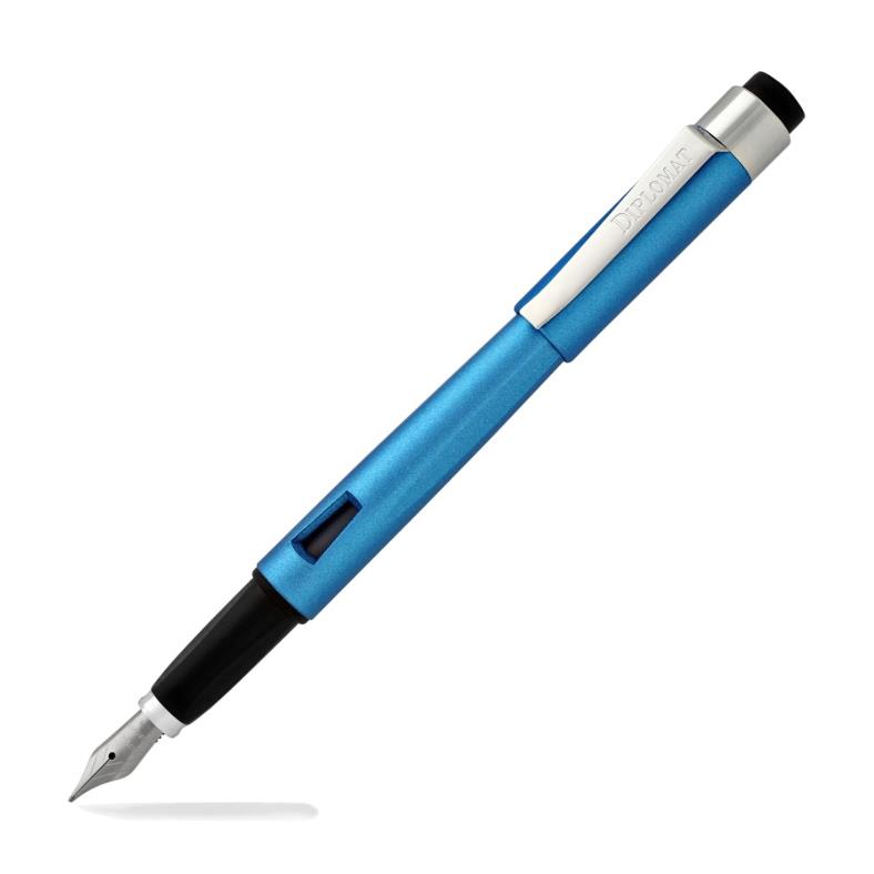 ​​​Diplomat D40903028 Magnum Soft Touch Mavi Dolma Kalem, Bold Uç