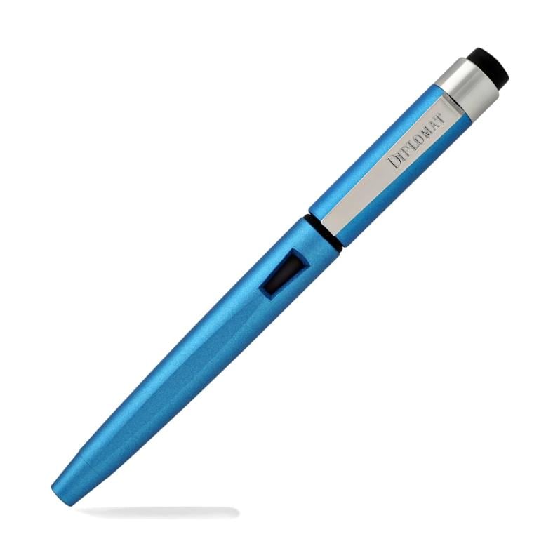 ​​​Diplomat D40903028 Magnum Soft Touch Mavi Dolma Kalem, Bold Uç
