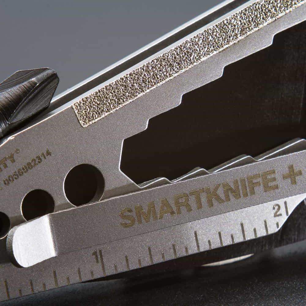 True Utility 6869 Smartknife + Çakı