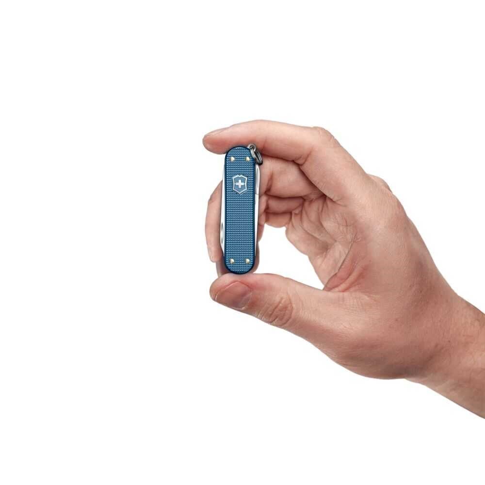 Victorinox 0.6221.L26 Classic SD 58mm Alox 2026 Limitli Üretim Çakı, Mavi