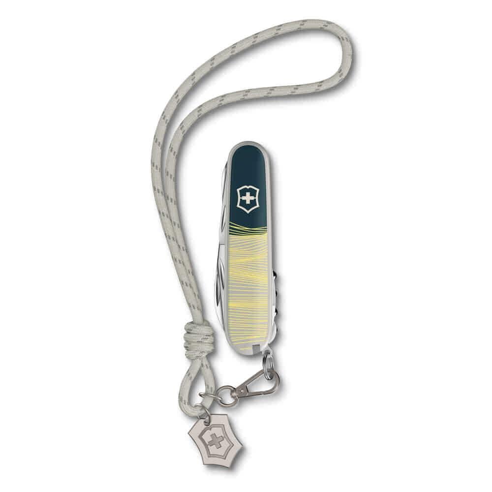 Victorinox 1.3909.E223 Companion Çakı, New York Style