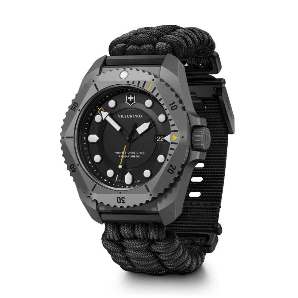 Victorinox 241993.1 Dive Pro Quartz Erkek Kol Saati