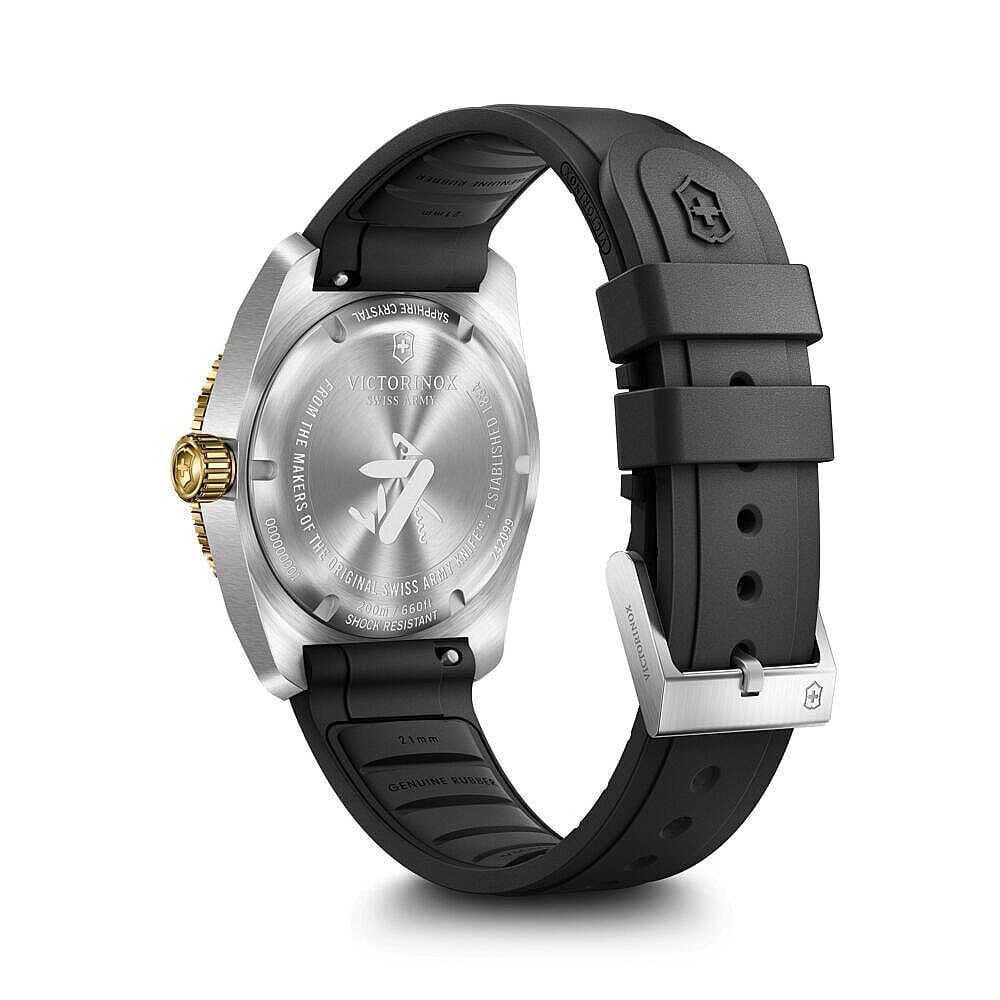 Victorinox 242099 Maverick Quartz Erkek Kol Saati
