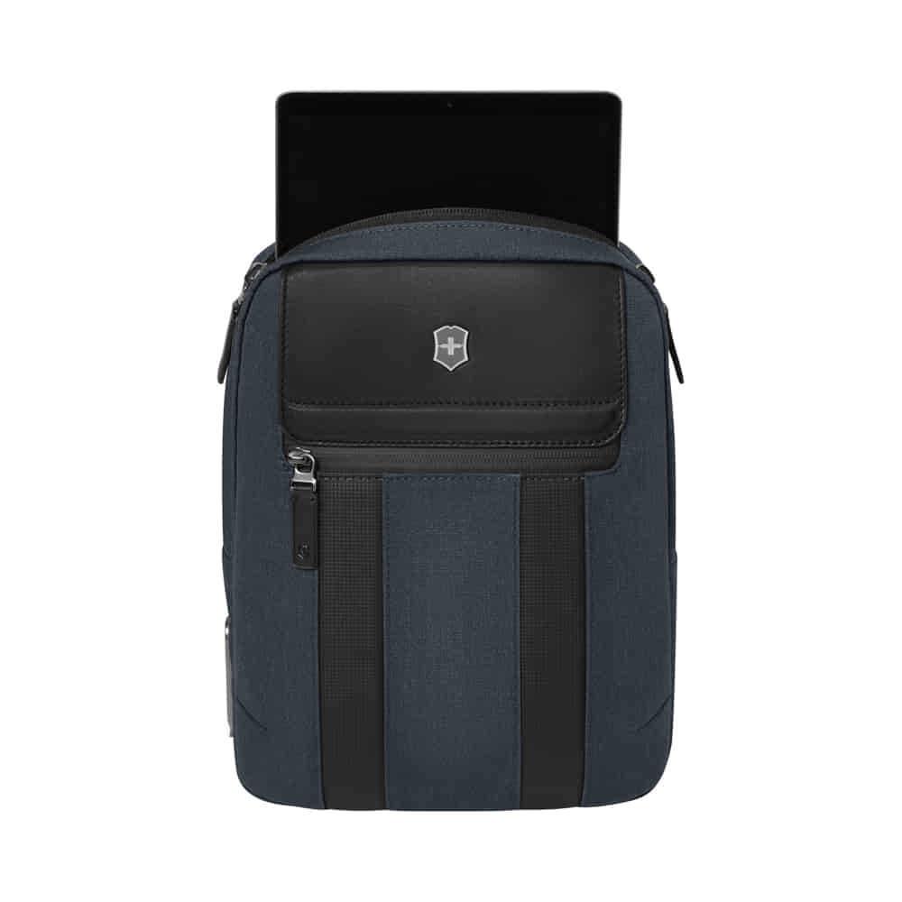 Victorinox 612675 Architecture Urban 2 Omuz Çantası, Mavi-Siyah