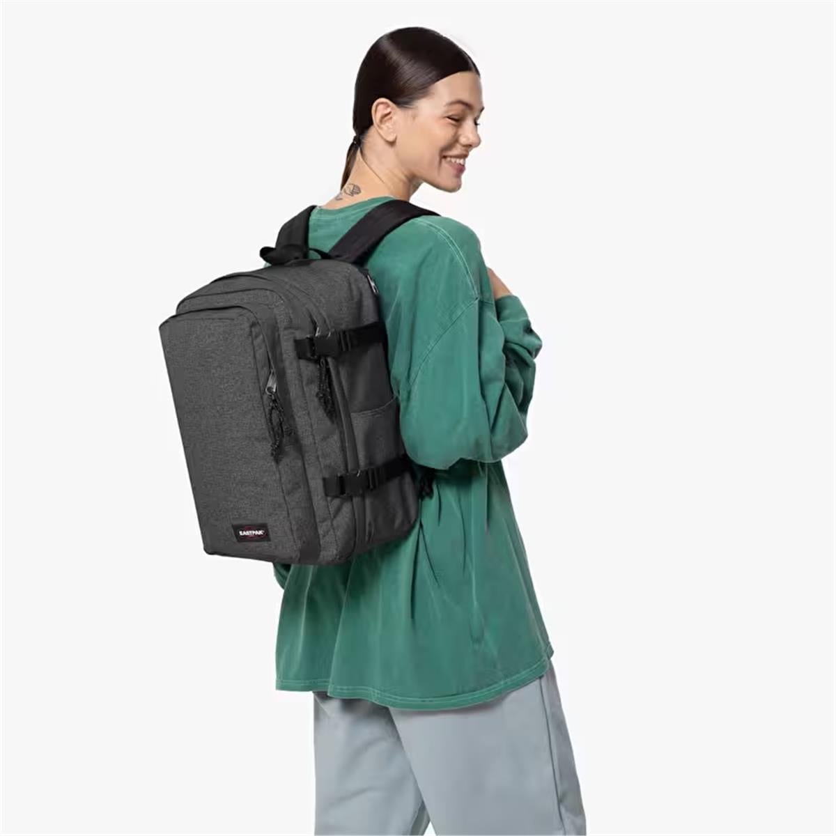 Eastpak Cabin Pakr Sırt Çantası, Black Denim