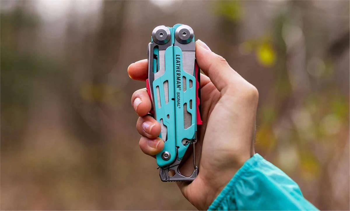 Leatherman Signal Pense