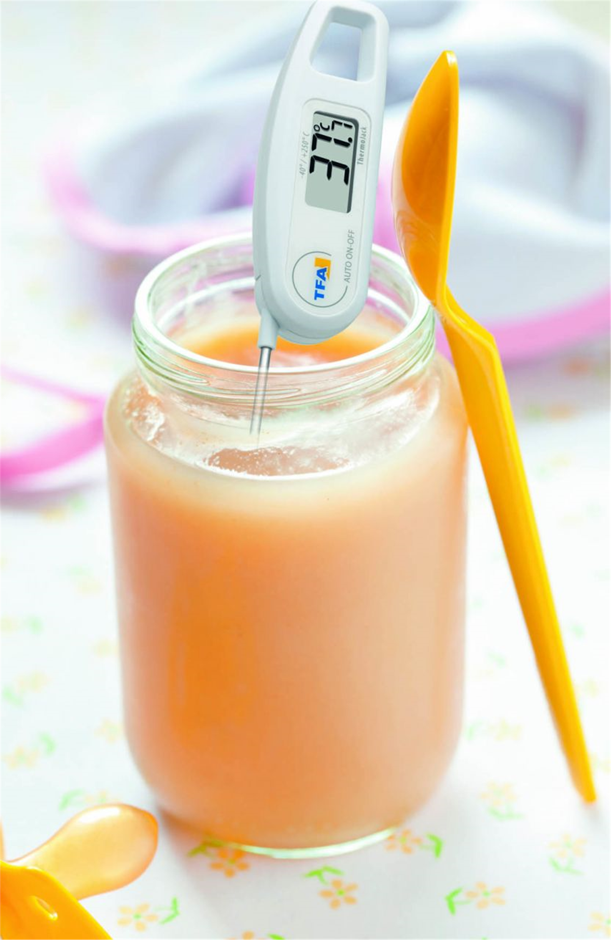 TFA 30.1047.02 ´ThermoJack´ Katlanır Çubuklu Termo