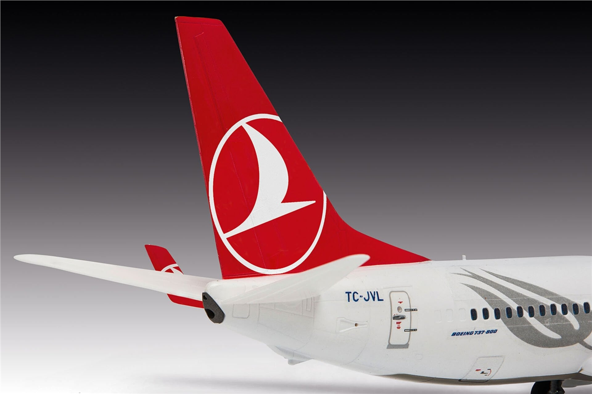 THY Boeing 737-800 M. Set