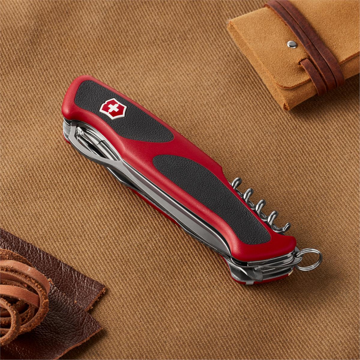 Victorinox 0.9583.MC RangerGrip 57 Hunter Çakı