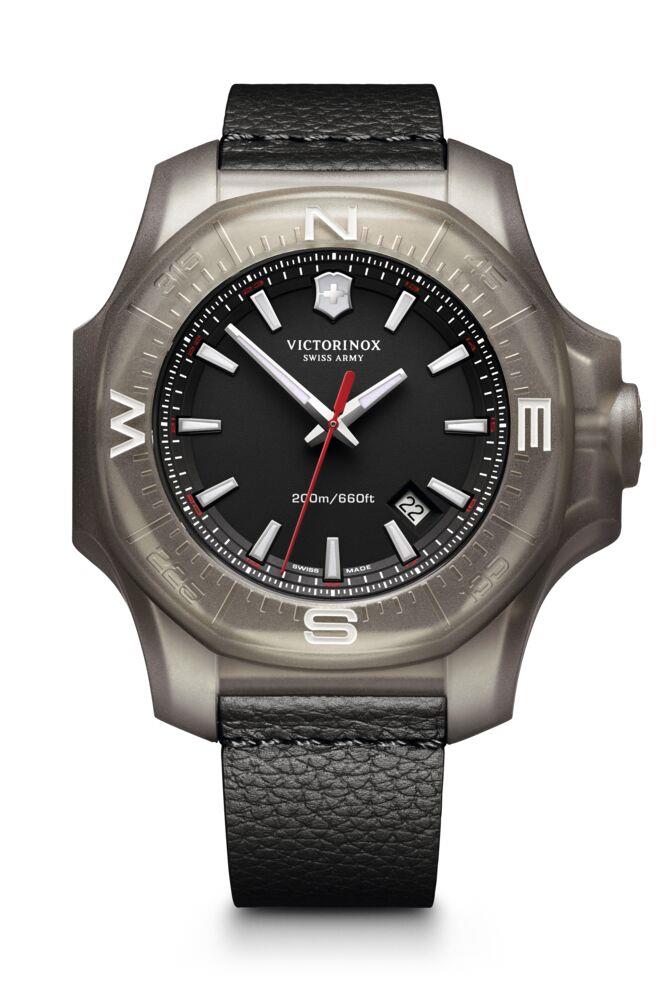 Victorinox 241737 I.N.O.X. Quartz Erkek Kol Saati