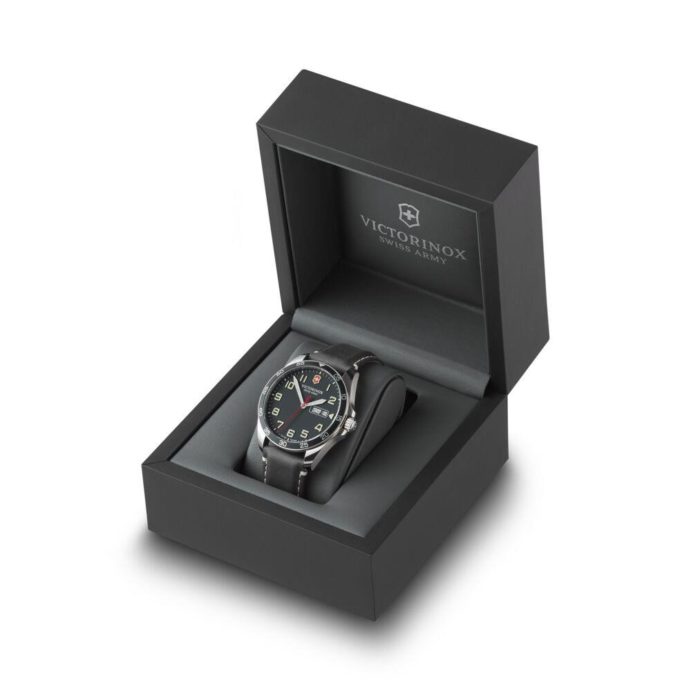 Victorinox 241846 FieldForce Quartz Erkek Kol Saati