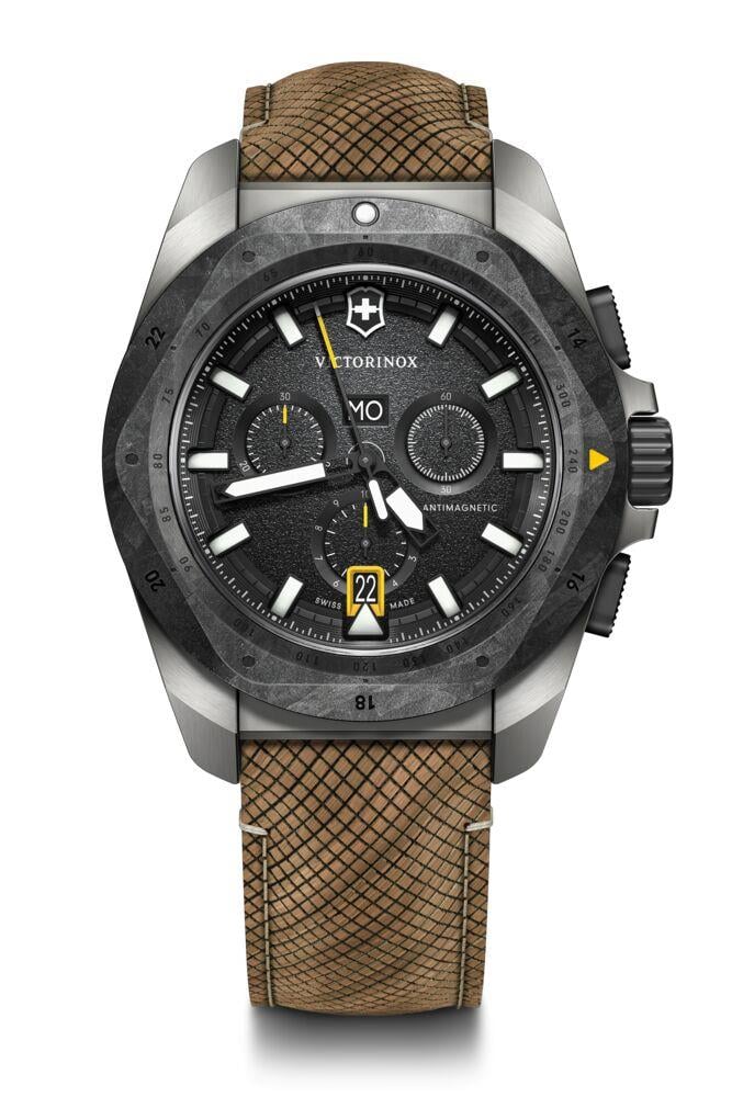 Victorinox 241988.1 I.N.O.X. Quartz Erkek Kol Saati