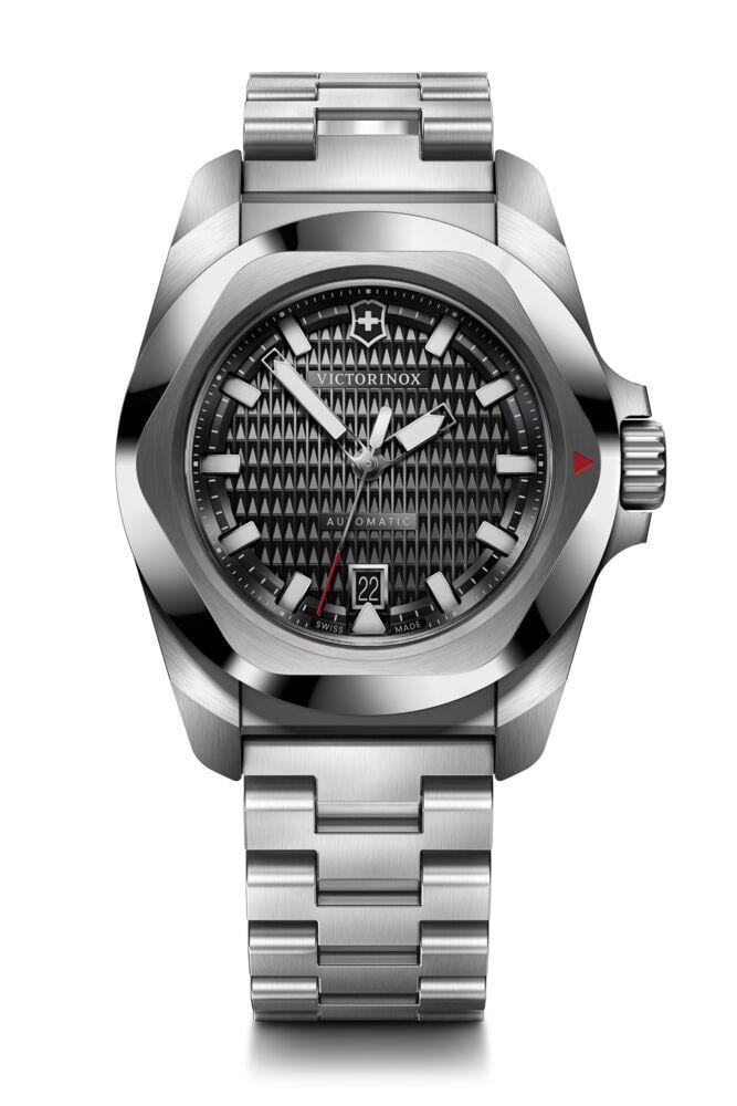 Victorinox 242019 I.N.O.X. Erkek Kol Saati