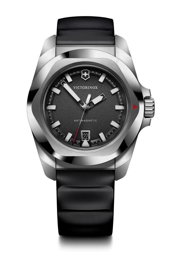 Victorinox 242028 I.N.O.X. Quartz Erkek Kol Saati