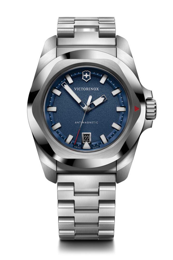 Victorinox 242031 I.N.O.X. Quartz Erkek Kol Saati