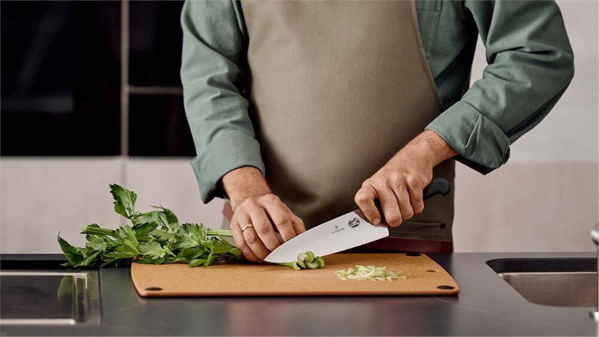 Victorinox 5.2063.20 20cm Siyah Ekstra Geniş Dilimleme Bıçağı