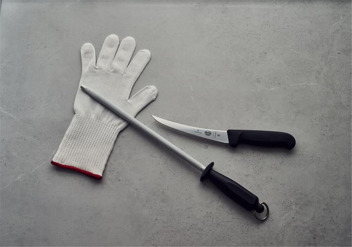 Victorinox 5.6613.15 15cm Siyah Esnek Sıyırma Bıçağı
