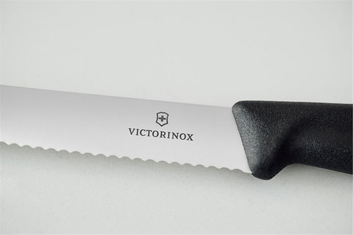 Victorinox 6.7833.6 11cm Siyah Tırtıklı Domates ve Sofra Bıçağı, 6 Parça