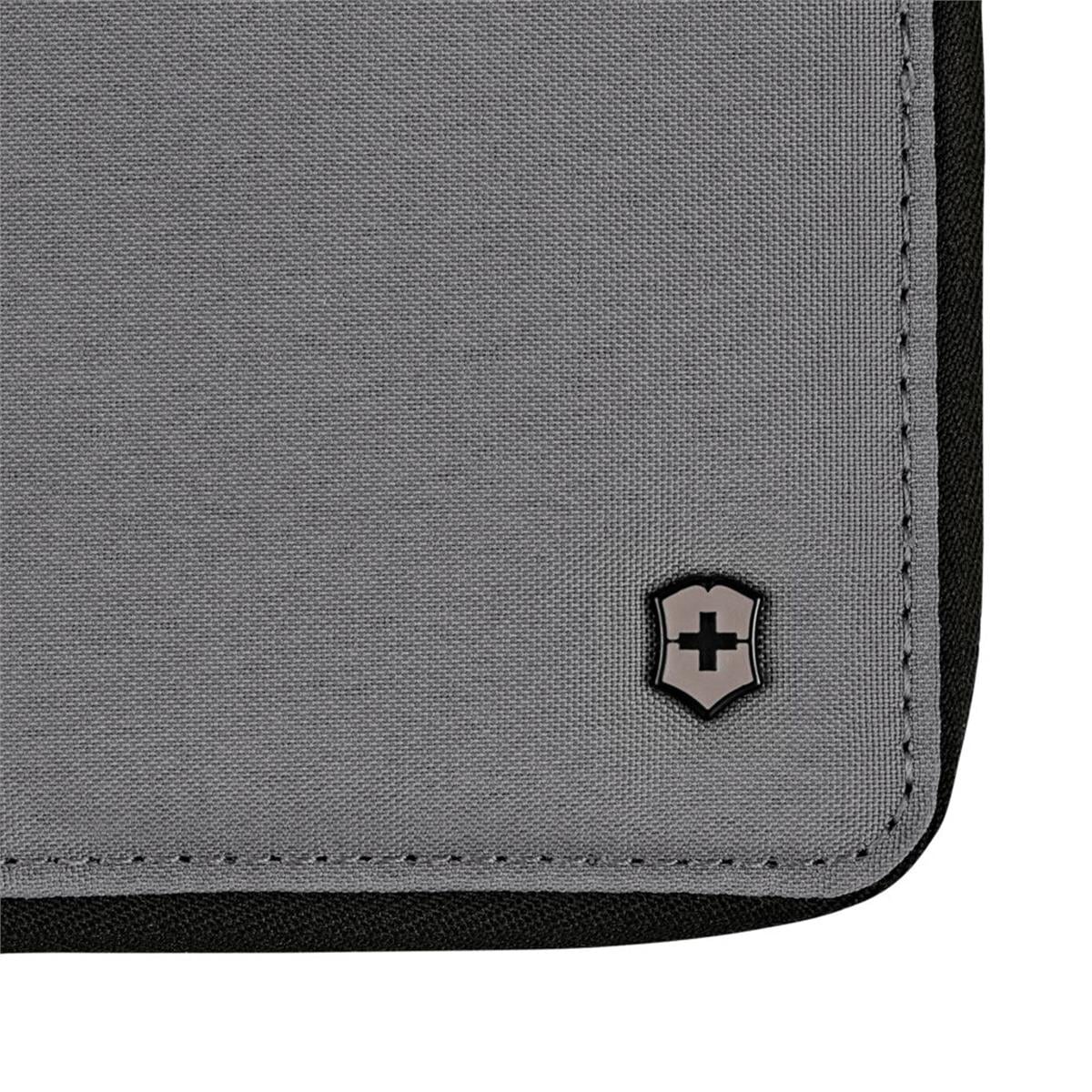 Victorinox 653362 Travel Essential Pasaport Portföy Cüzdan, Gri
