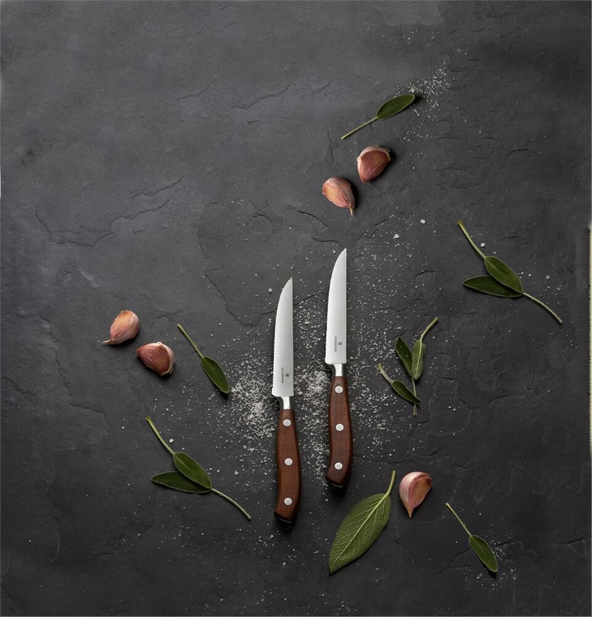 Victorinox 7.7240.2W 12cm Gül Ağacı 2li Tırtıklı Dövme Çelik Biftek Bıçağı, Hediye Kutulu