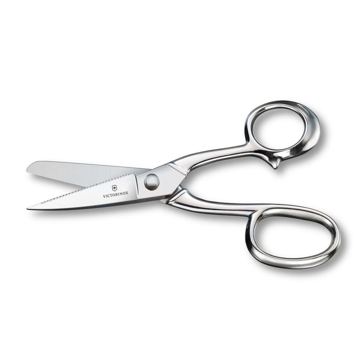 Victorinox 8.1056.21 21cm Tıtrtıklı Balık Makası